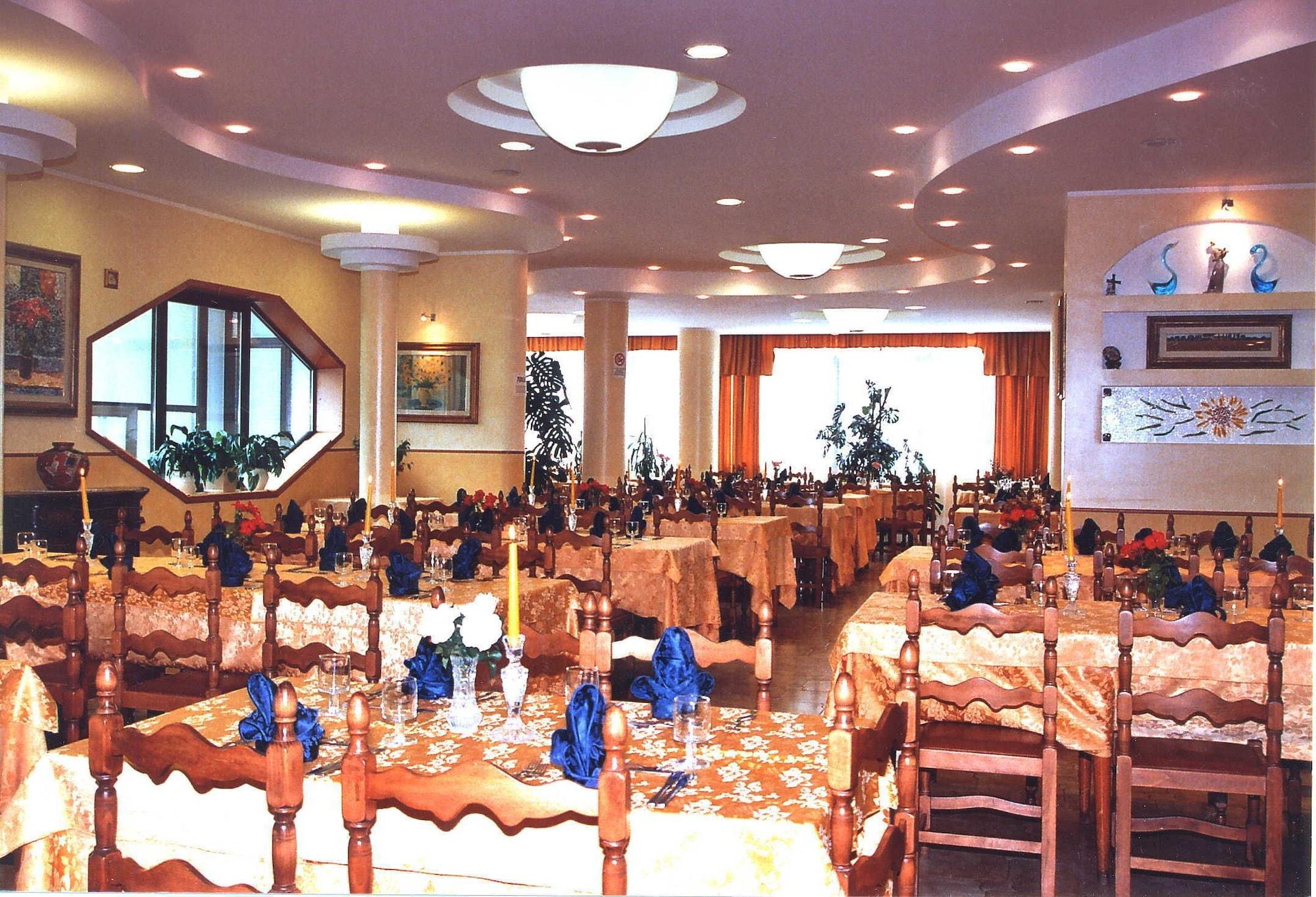 Marrani Hotel 3*